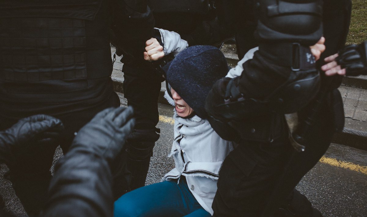 Протестные акции в Беларуси Amnesty International.
