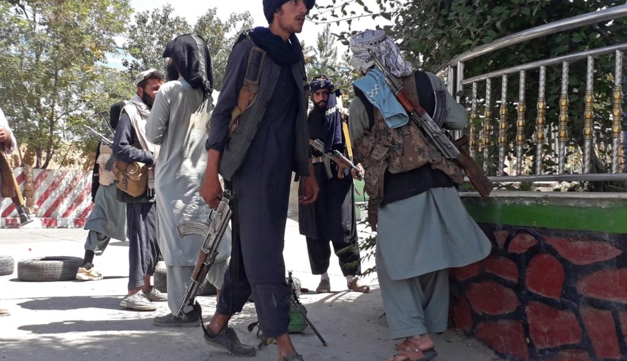 Талибан ответственен за расправу над хазарейцами Amnesty International.